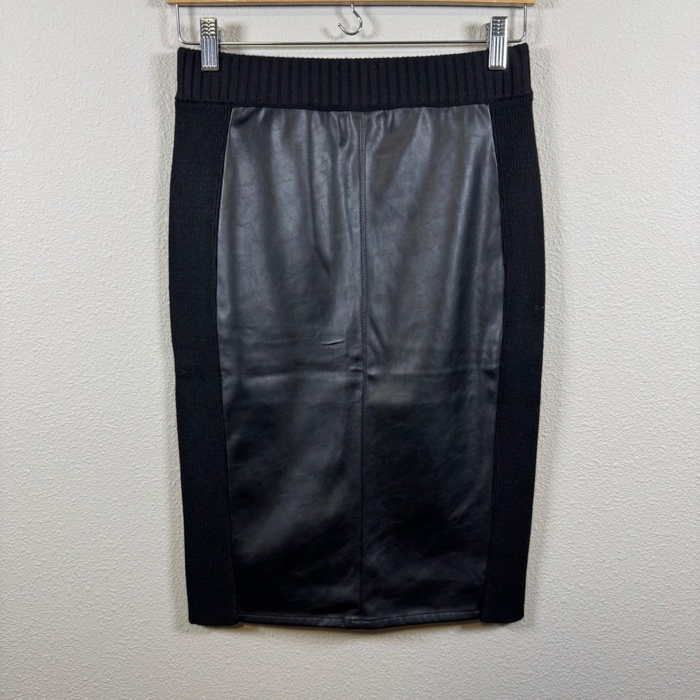 EverEve Faux Leather Knit Pencil Skirt Women's XS Old Money Quiet Luxury NWT